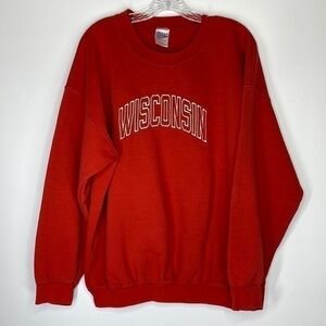 Gildan UW Wisconsin Red Crewneck Sweatshirt XL